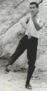 Bruce Lee i Wing Tsun Pak Sau Kuen